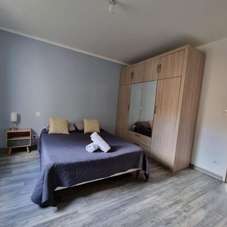 T2 Avec Terrasse 25M², Garage, Plein Centre-Ville Нарбонн Екстер'єр фото