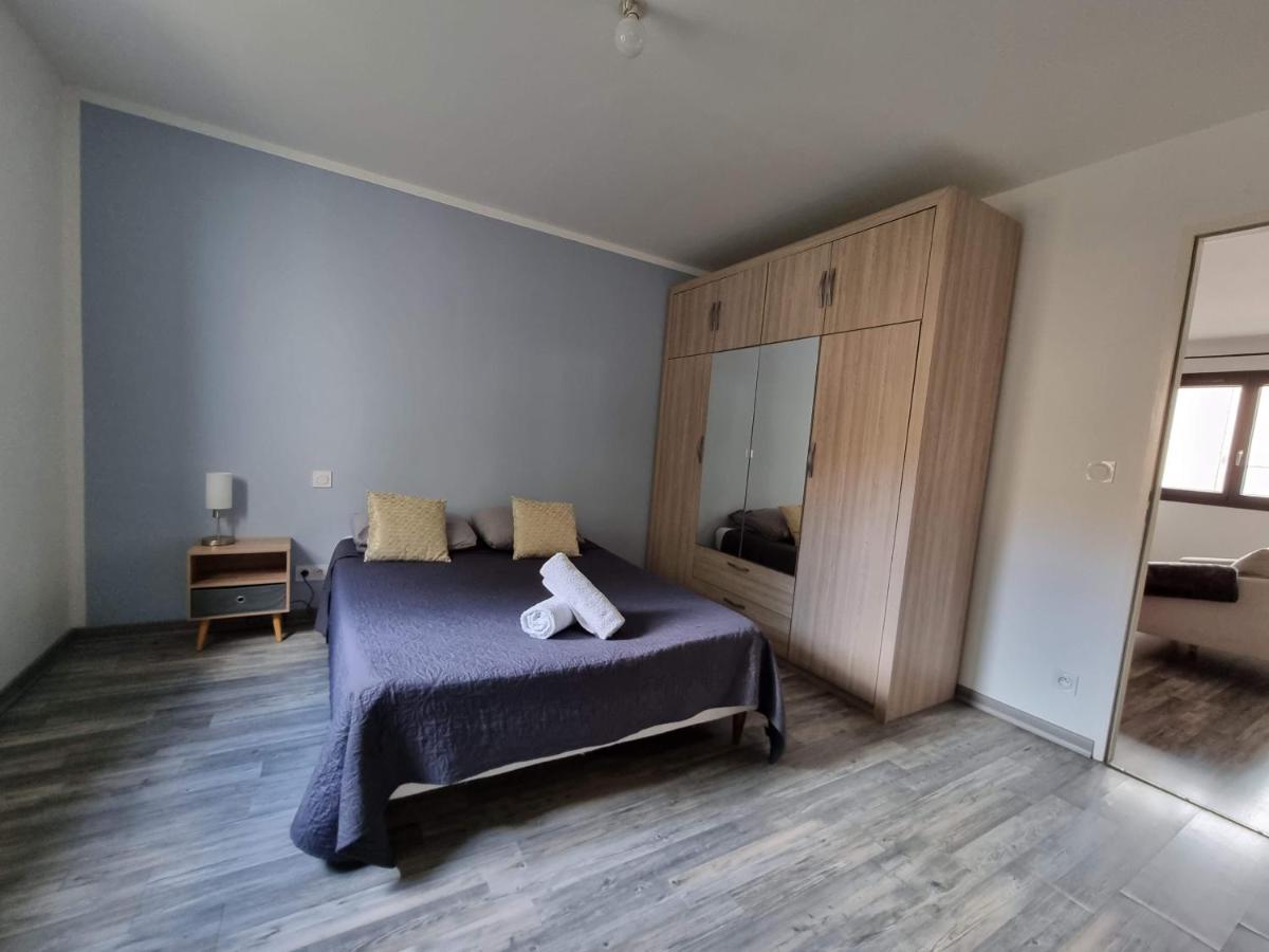 T2 Avec Terrasse 25M², Garage, Plein Centre-Ville Нарбонн Екстер'єр фото